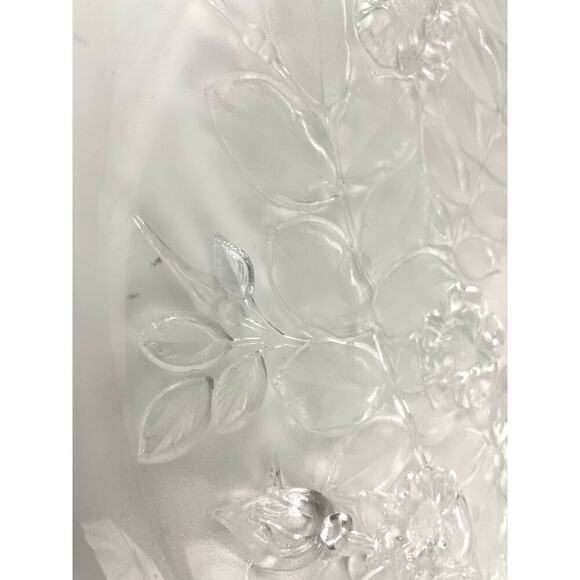 Mikasa Crystal Bianca Cake Frosted Glass Platter Flowers 14” Ruffle Edge - Picture 14 of 16